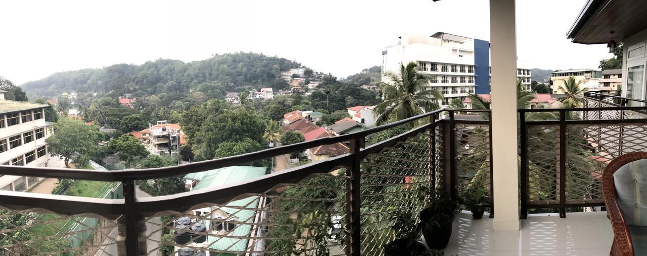 Janora Hills Hotel Kandy Kamer foto