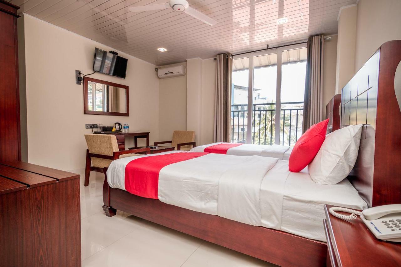 Janora Hills Hotel Kandy Buitenkant foto